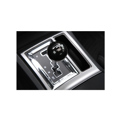 Holley Universal Fit M/ Logo Shift Knob
